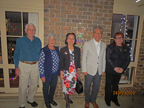 Bill, Peg, Mrs. Le, His Excellency the Honorable Hieu Van Le, Governor of
 South Australia, and Mayor Jan-Claire Wisdom
(Adelaide Hills Council).