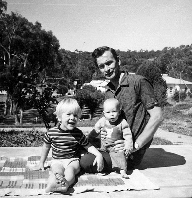 Bill Chartres with sons Wayne and Graham